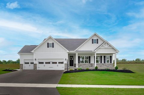 Single Family Residence in Morgantown WV 1103 Eagle Glen.jpg