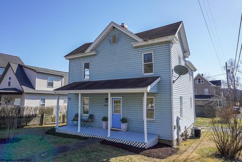Single Family Residence in Morgantown WV 1444 Sabraton Ave.jpg