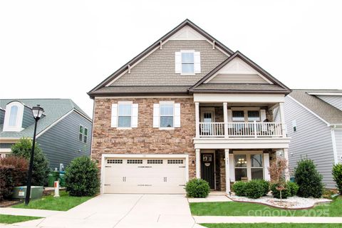 Single Family Residence in Fort Mill SC 745 Garrett Green Way.jpg