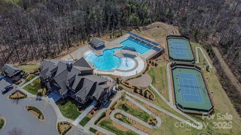 Single Family Residence in Fort Mill SC 530 Silers Bald Drive 25.jpg