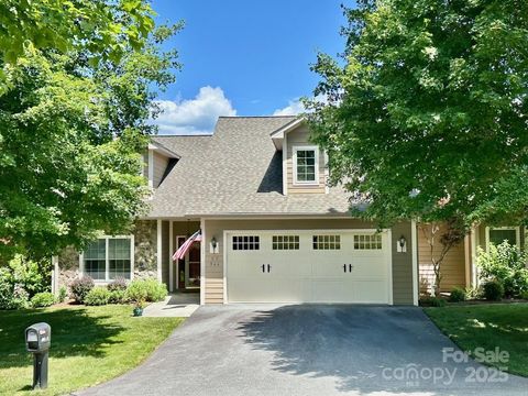 Townhouse in Jefferson NC 844 E Landing Circle #C2.jpg