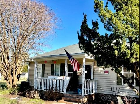 Single Family Residence in Rock Hill SC 2473 Greenwood Road.jpg