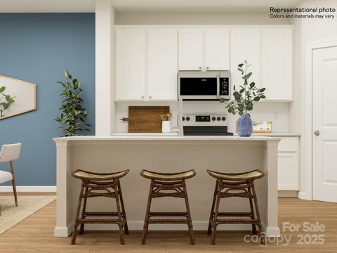 Townhouse in Fort Mill SC 4563 Potters Wheel Drive.jpg