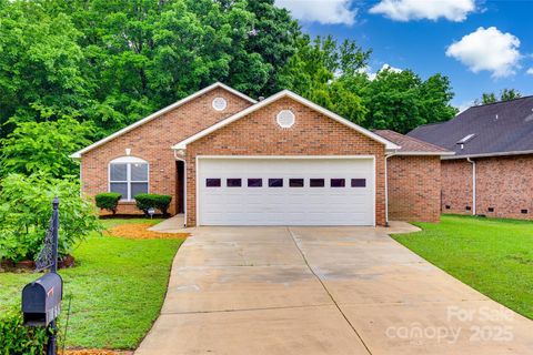 Single Family Residence in Rock Hill SC 1866 Charter Drive.jpg
