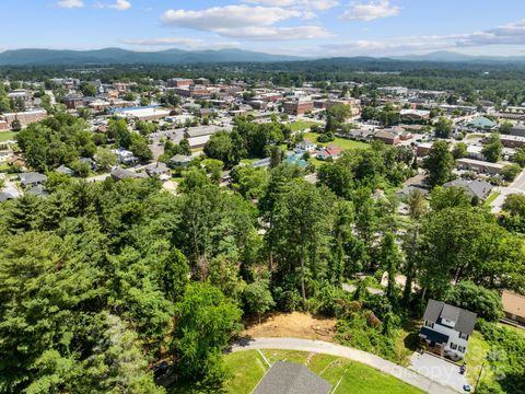  in Hendersonville NC 0 Summit Circle #17.jpg