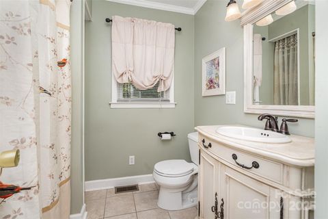 Single Family Residence in Fort Mill SC 204 Myers Street 8.jpg