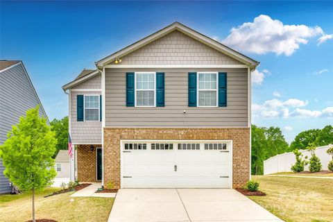 Single Family Residence in York SC 5014 Fandango Road.jpg