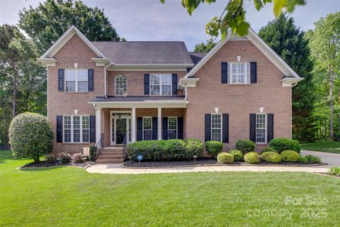 Single Family Residence in Matthews NC 9217 Tenby Lane.jpg