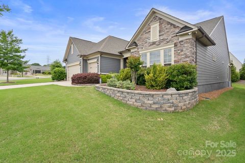Single Family Residence in Fort Mill SC 3537 Plum Street.jpg