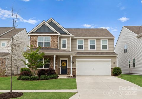 Single Family Residence in Lancaster SC 3619 Slider Terrace 32.jpg