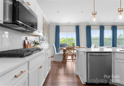 Single Family Residence in Lancaster SC 3619 Slider Terrace 3.jpg