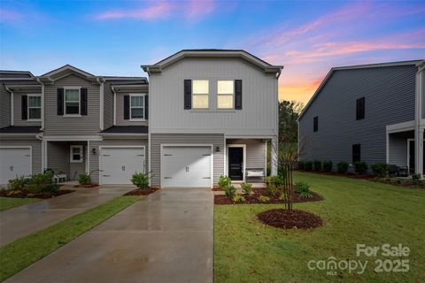Townhouse in Fort Mill SC 518 Tayberry Lane.jpg