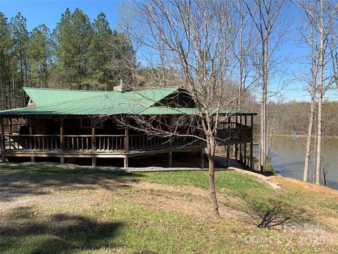 Single Family Residence in Gaffney SC 898 Burnt Gin Road.jpg