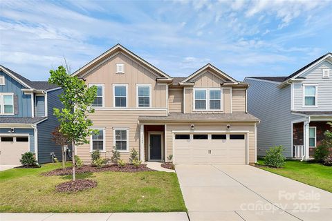 Single Family Residence in Charlotte NC 13140 Sudwick Lane.jpg