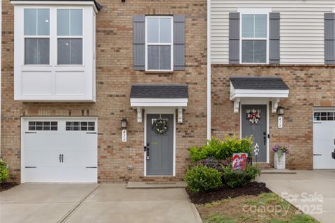 Townhouse in Fort Mill SC 416 Dalton Circle.jpg