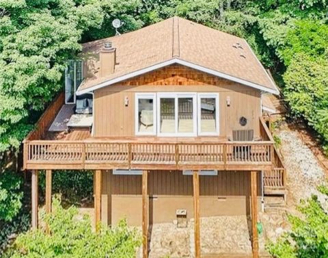 Single Family Residence in Fort Mill SC 9009 Cebu Court.jpg