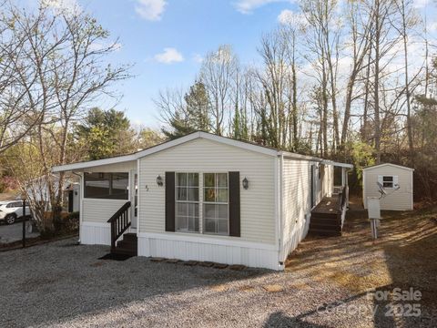 Single Family Residence in Hendersonville NC 92 Ariel Loop.jpg