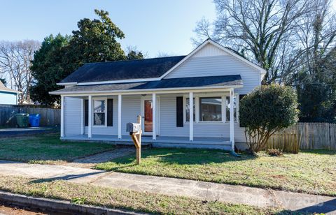 Single Family Residence in Fort Mill SC 207 Lee Street.jpg