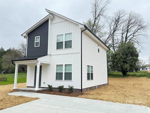 Single Family Residence in Kannapolis NC 1406 Mason Street.jpg