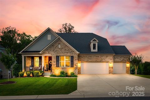 Single Family Residence in Lancaster SC 7026 Wyngate Place.jpg