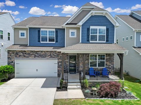 Single Family Residence in Fort Mill SC 1604 Trentwood Drive.jpg