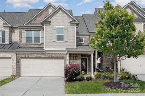 Townhouse in Fort Mill SC 4012 Woodsmill Road.jpg