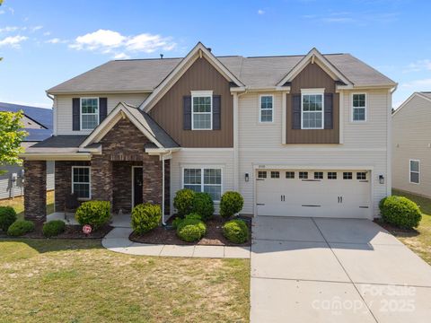 Single Family Residence in Charlotte NC 13315 Hunting Birds Lane.jpg