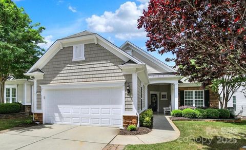 Single Family Residence in Fort Mill SC 2018 Links View Drive.jpg