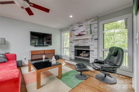 Single Family Residence in Fort Mill SC 2058 Manila Bay Lane 17.jpg