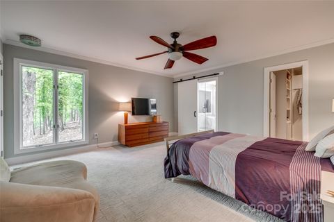 Single Family Residence in Fort Mill SC 2058 Manila Bay Lane 21.jpg
