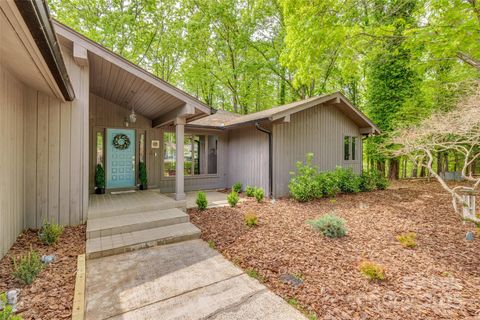 Single Family Residence in Fort Mill SC 2058 Manila Bay Lane 1.jpg