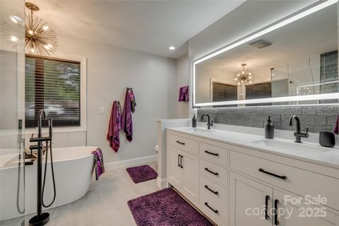 Single Family Residence in Fort Mill SC 2058 Manila Bay Lane 23.jpg