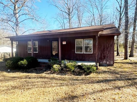 Single Family Residence in Lancaster SC 1993 Powell Avenue 1.jpg