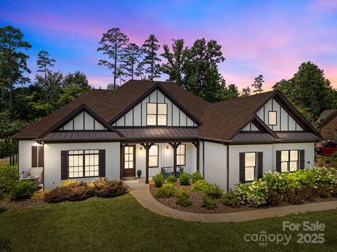 Single Family Residence in Fort Mill SC 886 Abilene Lane.jpg