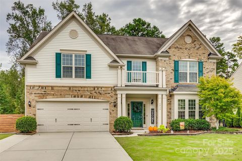 Single Family Residence in Fort Mill SC 3959 Kestrel Lane.jpg