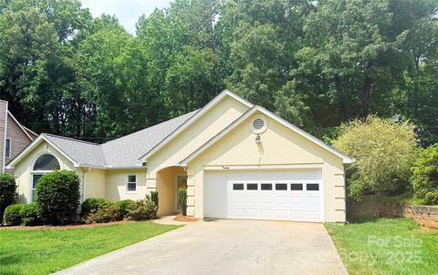 Single Family Residence in Fort Mill SC 105 Banksridge Road.jpg
