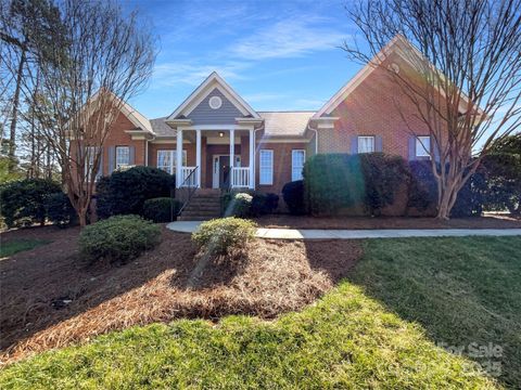 Single Family Residence in Fort Mill SC 235 Glenville Drive.jpg