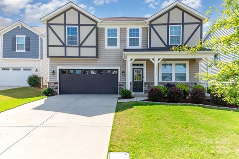 Single Family Residence in Charlotte NC 19113 Hawk Haven Lane.jpg