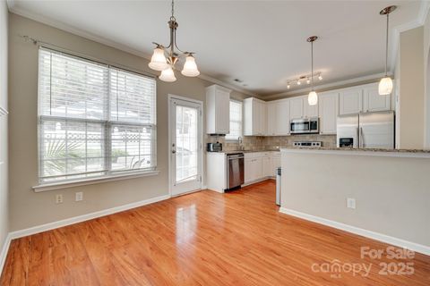 Townhouse in Fort Mill SC 228 Dawn Mist Lane 9.jpg