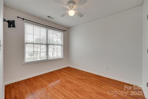 Townhouse in Fort Mill SC 228 Dawn Mist Lane 18.jpg