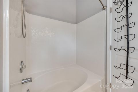 Townhouse in Fort Mill SC 228 Dawn Mist Lane 25.jpg
