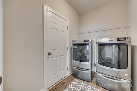 Single Family Residence in Lancaster SC 40196 Crooked Stick Drive 22.jpg