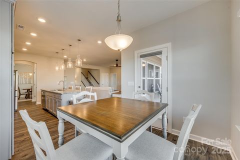 Single Family Residence in Lancaster SC 40196 Crooked Stick Drive 15.jpg