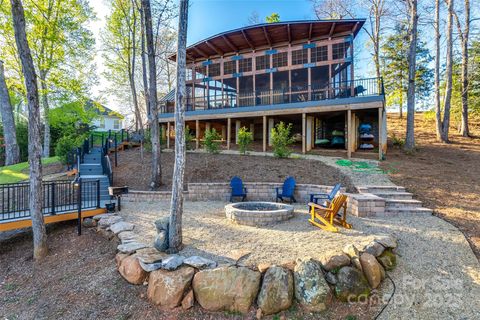 Single Family Residence in Lancaster SC 40196 Crooked Stick Drive 43.jpg