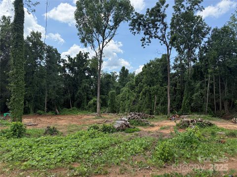  in Gaffney SC 501 Providence Road.jpg