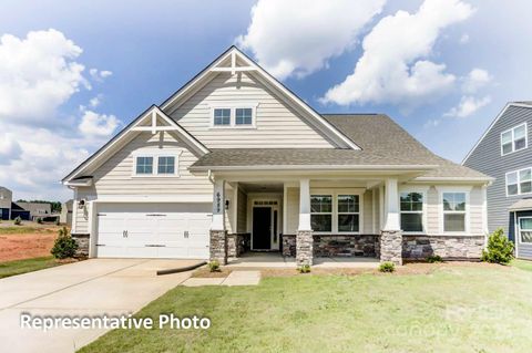 Single Family Residence in Waxhaw NC 3022 Cedar Falls Drive #16.jpg