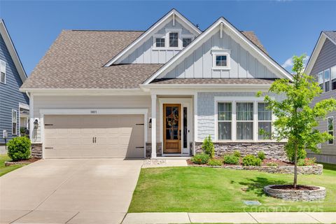 Single Family Residence in Charlotte NC 18013 Grey Mossrun Drive.jpg