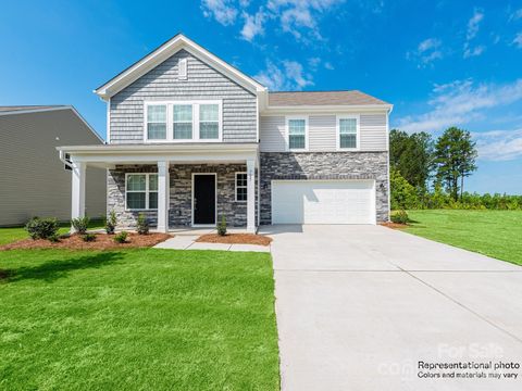 Single Family Residence in Edgemoor SC 1531 River Cane Street.jpg