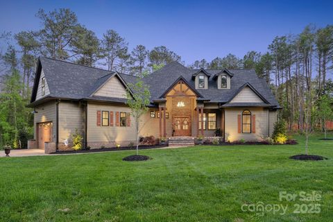 Single Family Residence in Lancaster SC 425 W North Corner Road.jpg