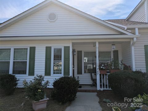 Townhouse in Rock Hill SC 707 Dalebrook Lane.jpg